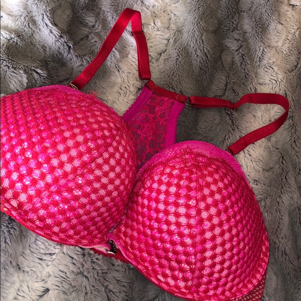 VS front snap bra